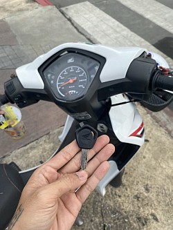 รับกุญแจ Wave 110i 30นาที รอรับได้เลย