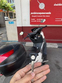 Yamaha n-max กุญแจหาย